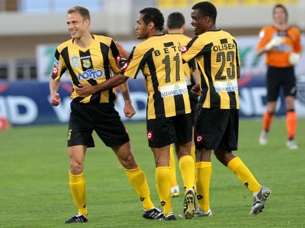 Φιλικό με Ντε Γκράαφσαπ