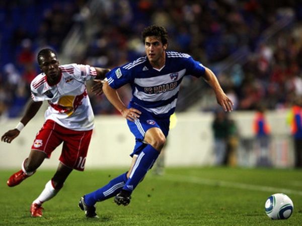 Νοκ άουτ ο Τζορτζ Τζον