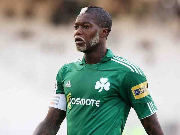 «Δεν έχει υπογράψει με Γαλατά»