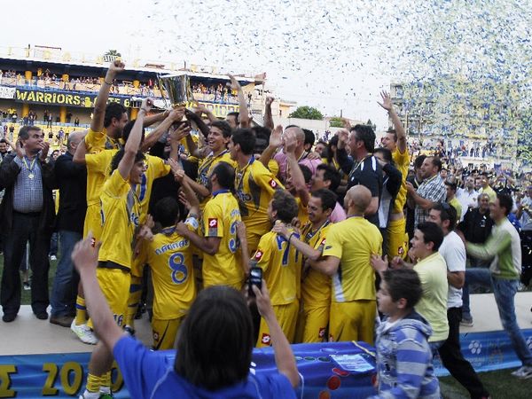 Ξεπέρασαν τα 1500