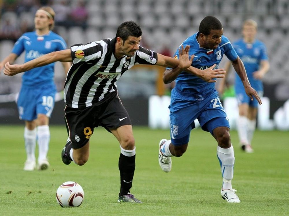 Δεν φεύγει ο Ιακουίντα 