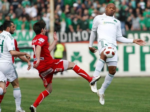 Γαλλικές «σειρήνες» για Γεωργιάδη