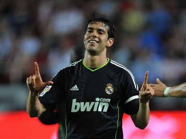 Παραμένει στη Ρεάλ ο Κακά