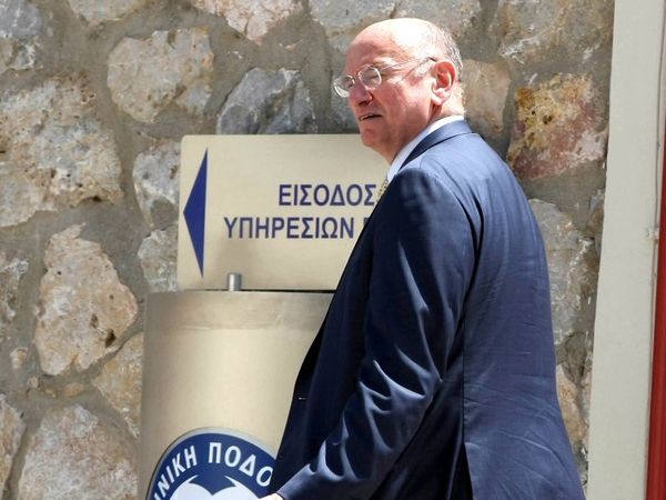 Επιβεβαιώνονται οι επαφές