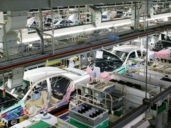 Μειώθηκε η παραγωγή σε Toyota και Honda