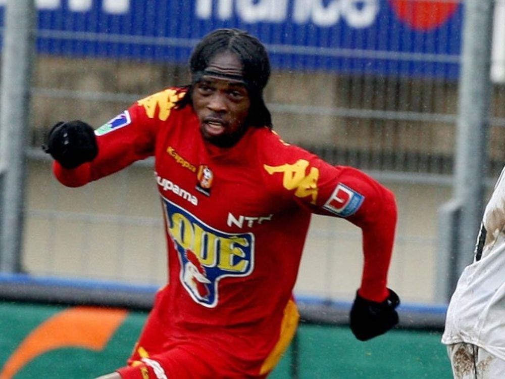 «Πόρτα» για Ζερβίνιο