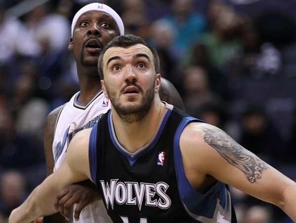 Διαψεύδει για Πέκοβιτς