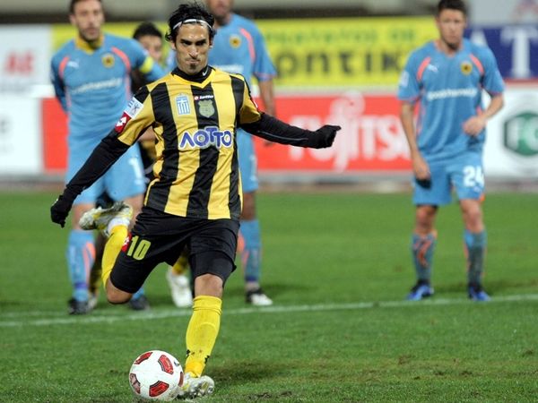 Ο Λεάλ κρίνει τη δεξιά πλευρά