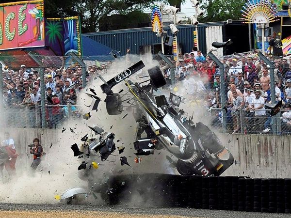 Aτύχημα στο LeMans (video)