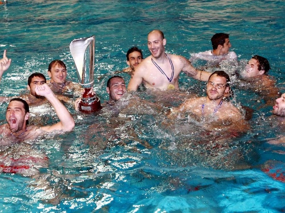 Φουλ στις Κούπες