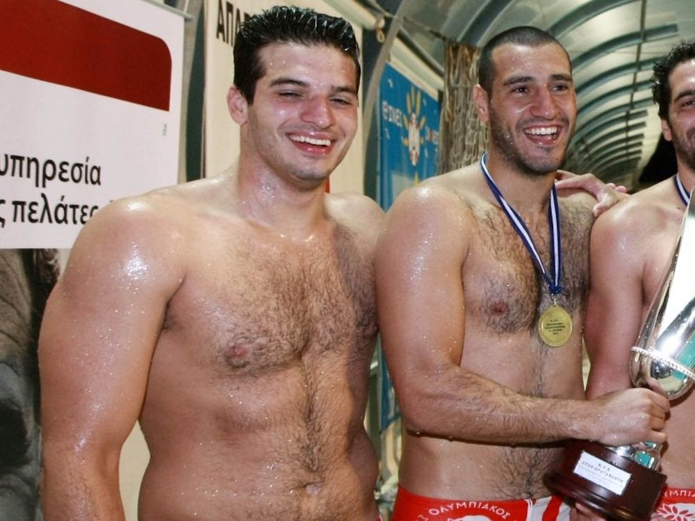 «Το αφιερώνω στους γονείς μου»