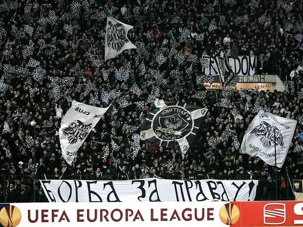 Γκαζάκια σε σύνδεσμο του ΠΑΟΚ