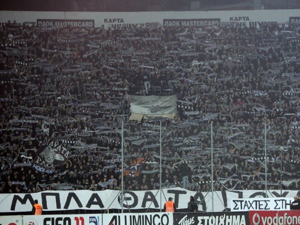 «Ο κόσμος δίπλα στην ομάδα»