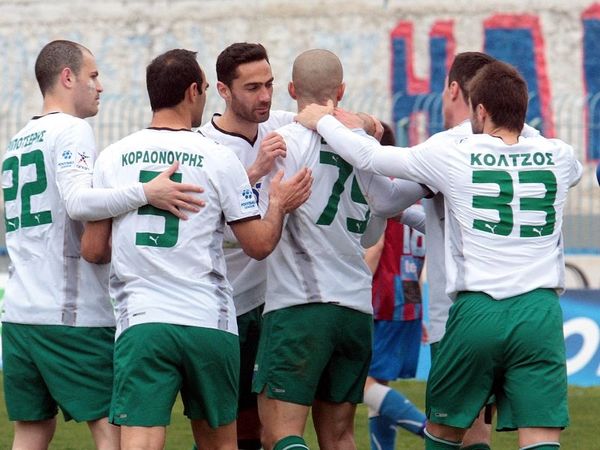 Στελεχώνει τις υποδομές