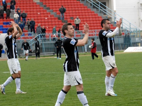 Εφυγαν για να …επιστρέψουν