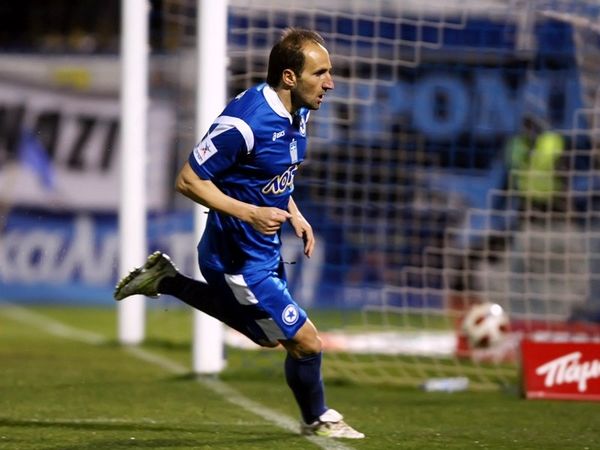 Ανακοίνωσε Νεμπεγλέρα η ΑΕΛ