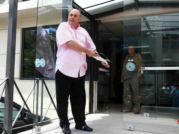 Θρήνος για τον Νικόλαο Μπέο