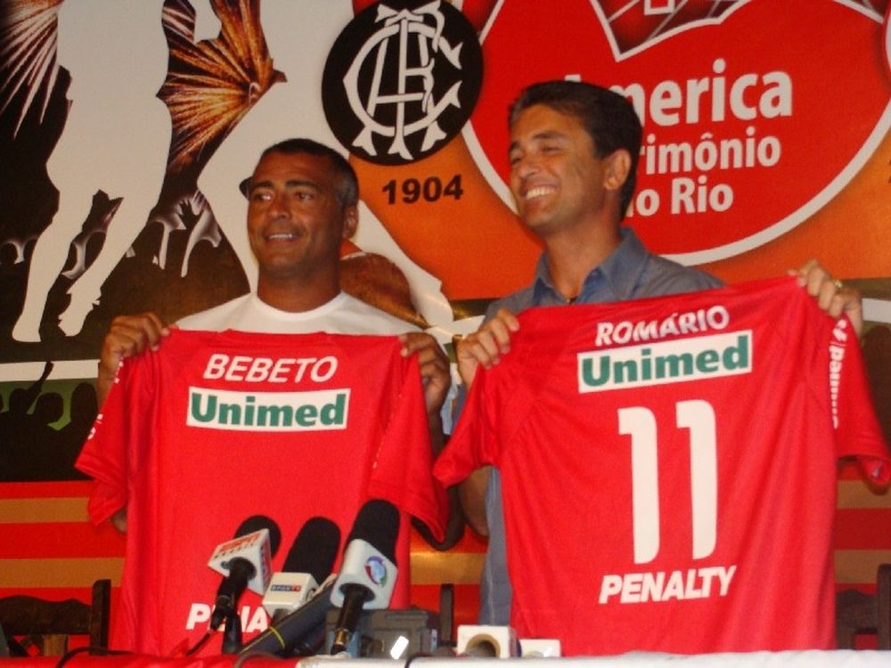 «Συμμαχία» Ρομάριο-Μπεμπέτο!