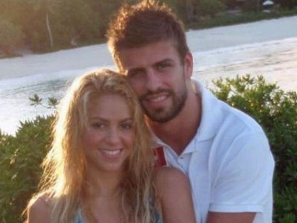 Στη Μύκονο Πικέ-Σακίρα! 