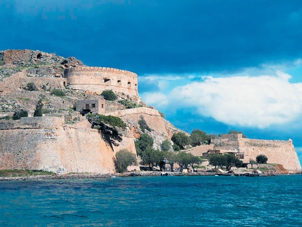  Οδεύει στην… Σπιναλόγκα