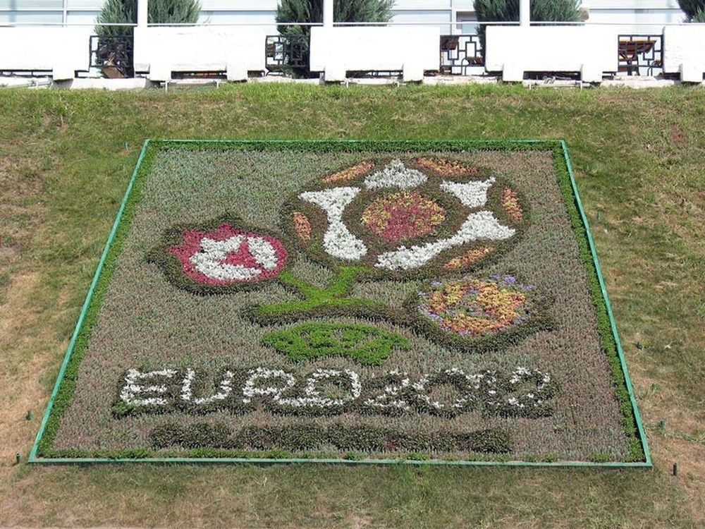 Αύξηση από UEFA