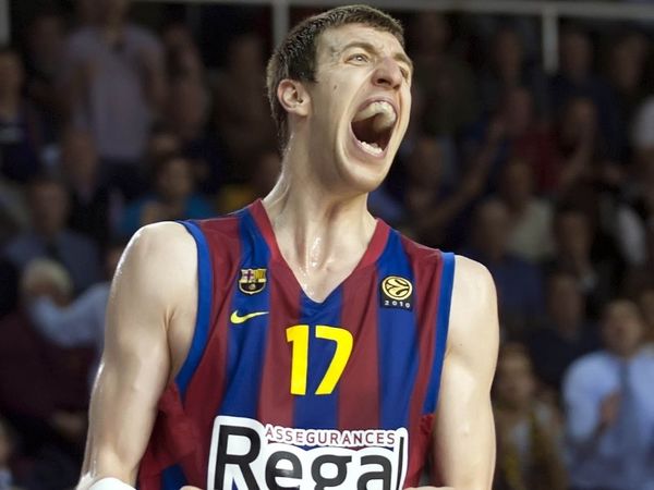 Μένει ο Βάσκεθ