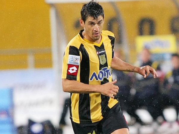 Φραγκουλάκης για μπακ