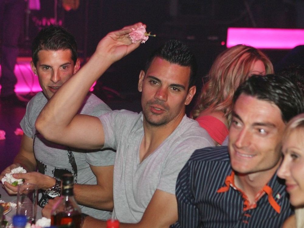 Επιμένει… ελληνικά ο Πάρντο!