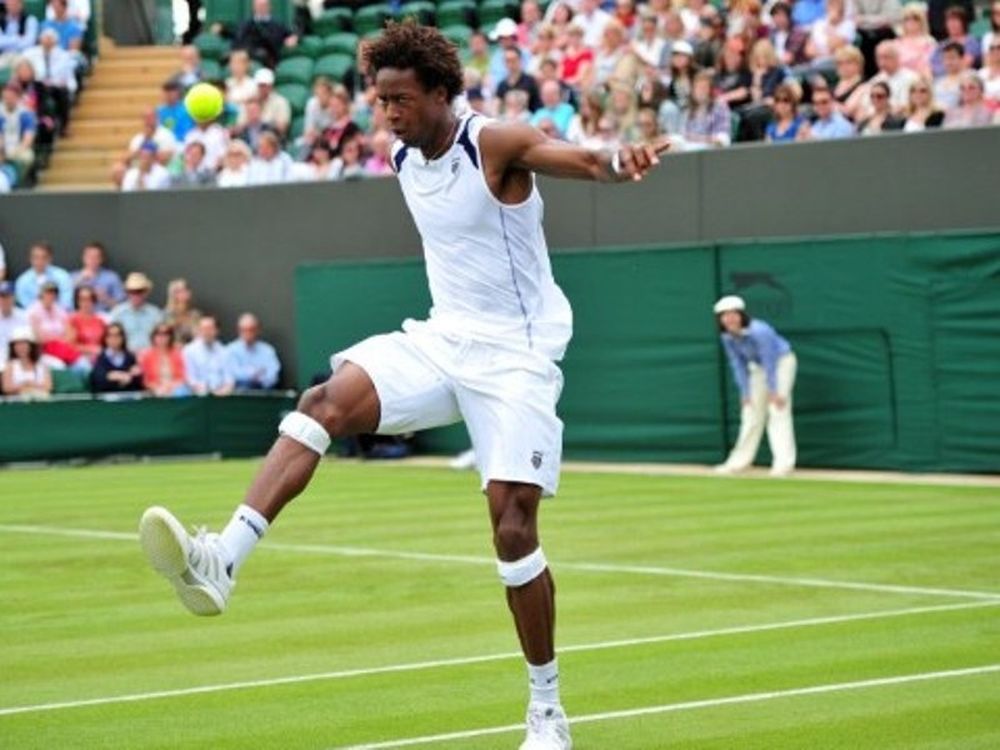 Το πήρε ο Μονφίς