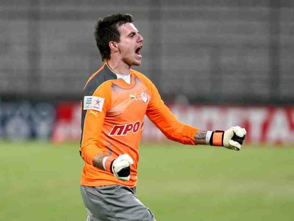 «Τιμή μου το ενδιαφέρον»