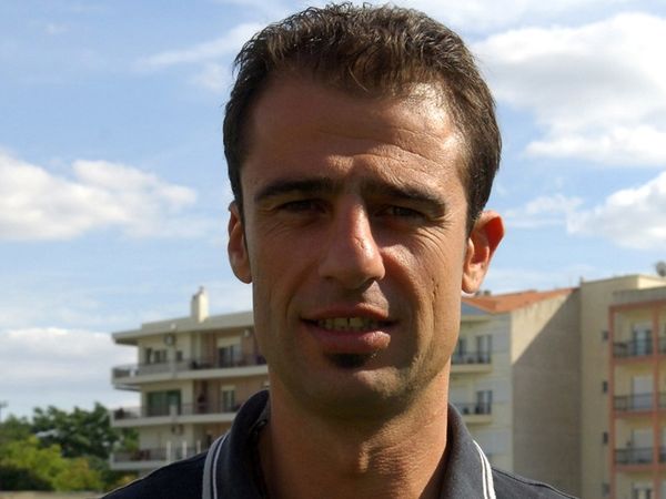 Υποστολή σημαίας