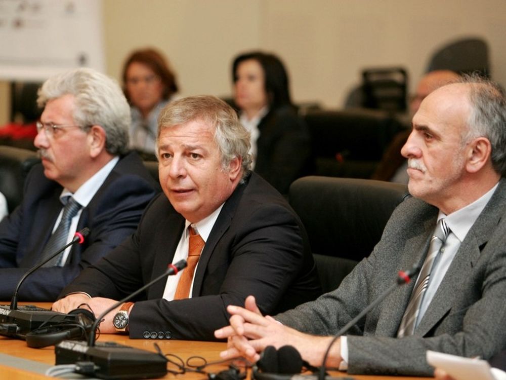 «Συγχαρητήρια για την άνοδο»