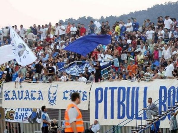 Συσπειρώνονται οι οπαδοί