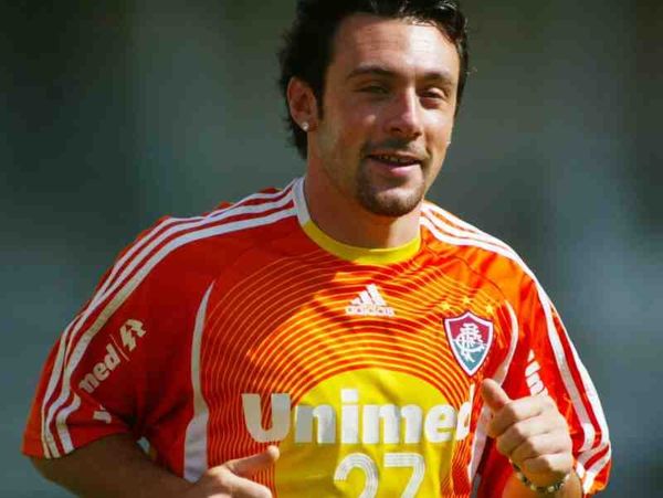 «Κοντά σε Πίτμπουλ ο Βόλος»