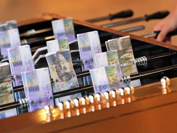 Όταν ο υπόκοσμος παίζει… μπάλα!