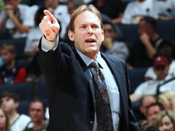 Προς την έξοδο ο Ράμπις