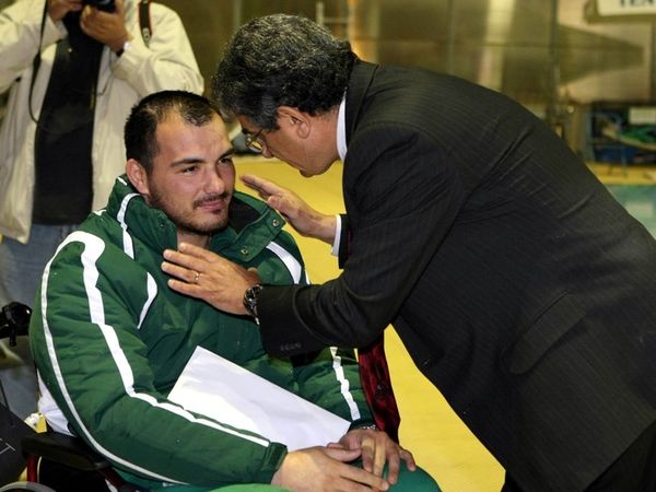 Ο Δήμου τον στέλνει σε δίκη