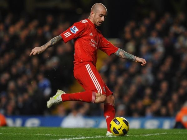 «Φουλάρει» για Μεϊρέλες