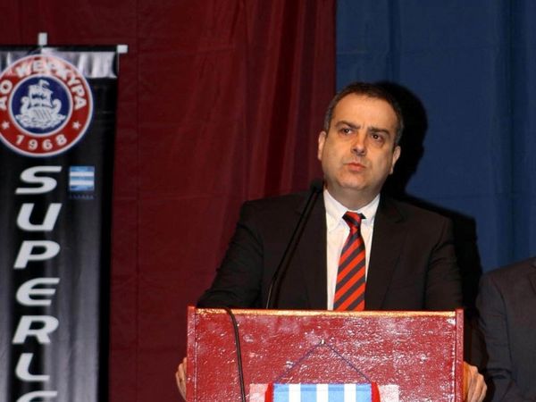 «Τρέχουν» για τερματοφύλακα