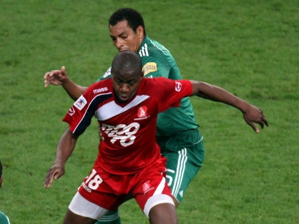 Ξανά στη Γαλλία ο Νταλέ