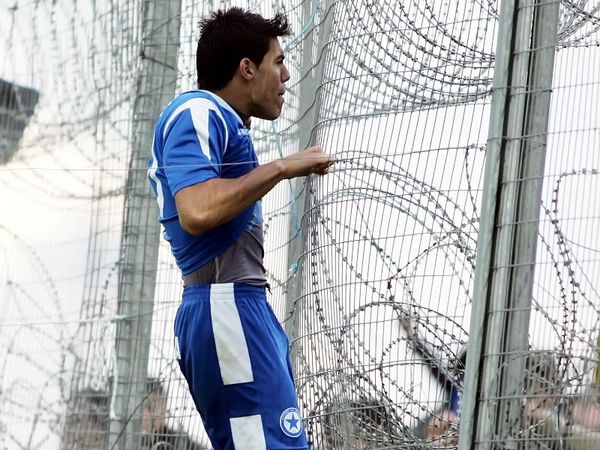 Θέλει Καραλή η ΑΕΛ