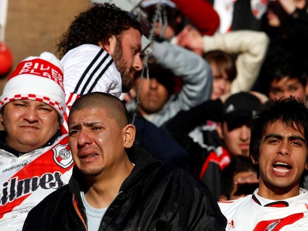 Ρίβερ: Το κάστρο έπεσε