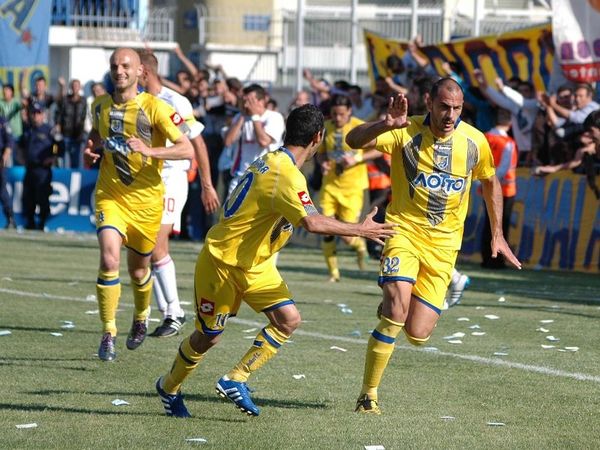 Στο ακουστικό τους…