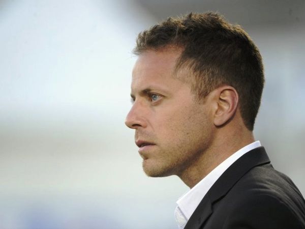 Παραίτηση στους Ίμπακτ