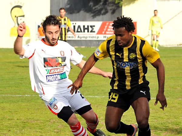 Γίνεται «κυανέρυθρος» ο  Όκουε 