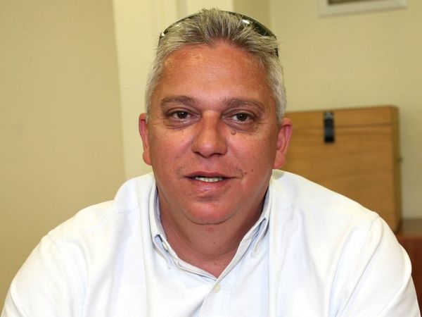 «Είμαστε το μαύρο πρόβατο»