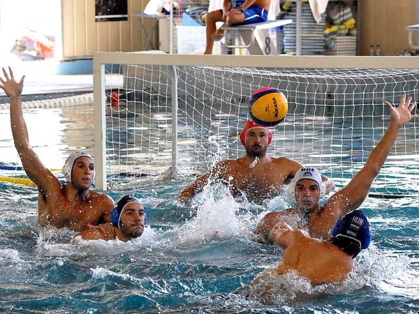 «Συνεχίζουμε τη σκληρή δουλειά»