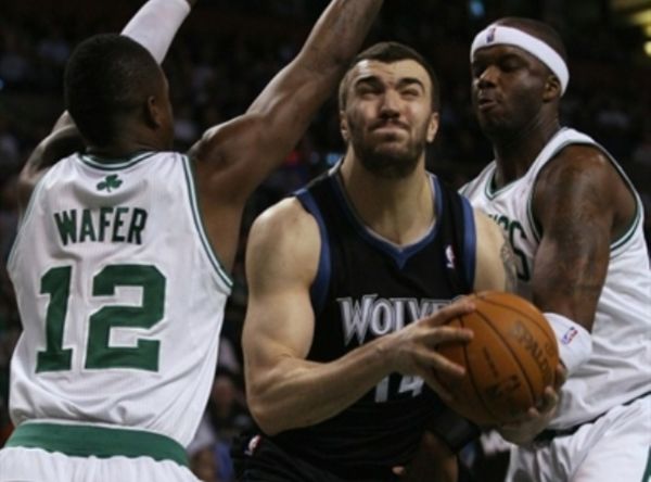 Διάψευση για Πέκοβιτς