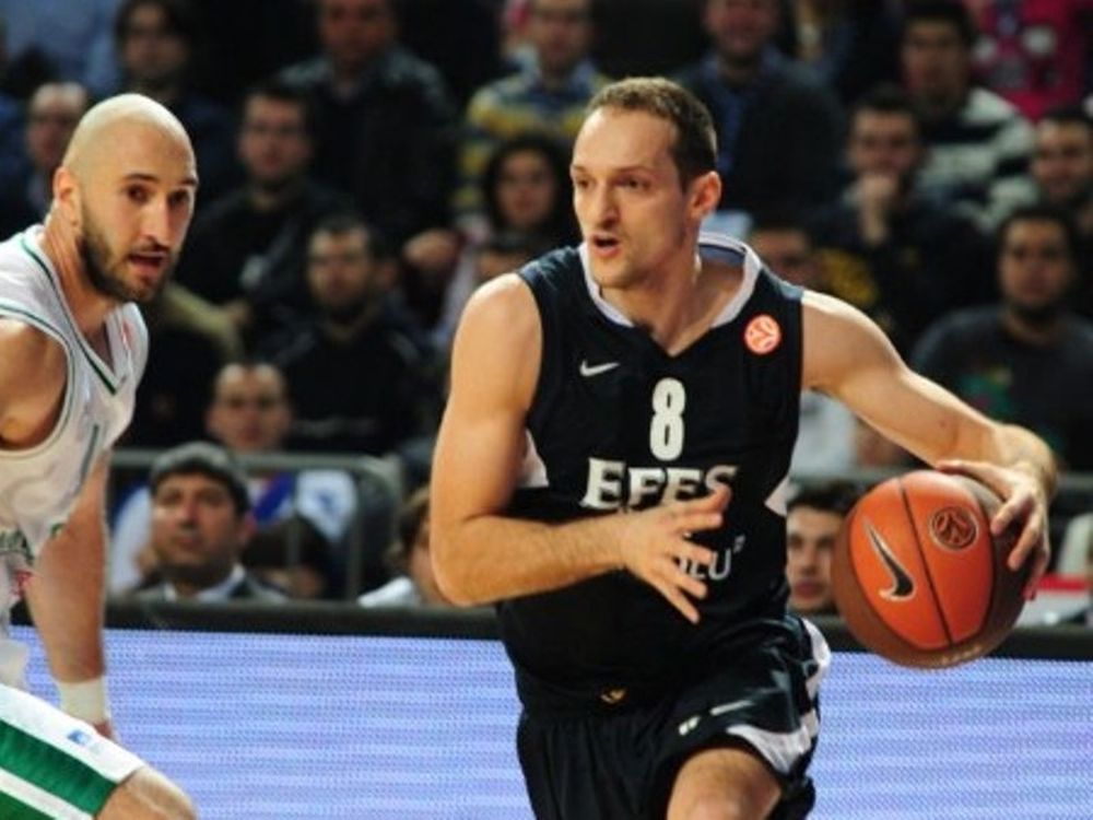 Η μισή Ευρώπη για Ρακότσεβιτς