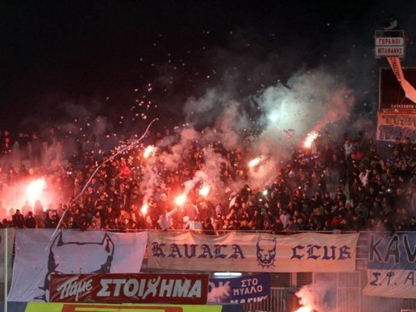 «Ψεύδη και Αχαριστία»